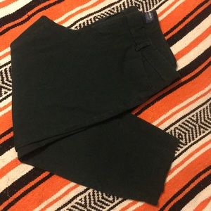 Old Navy Pixie Pants. Mid Rise- Hunter Green